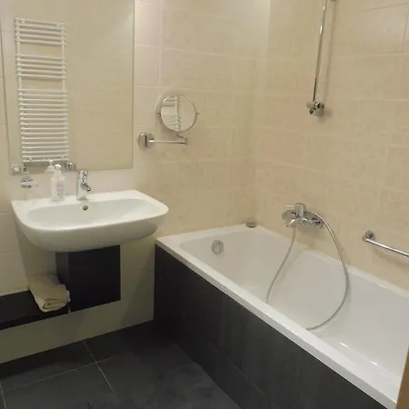 Azur Apartman דירה *