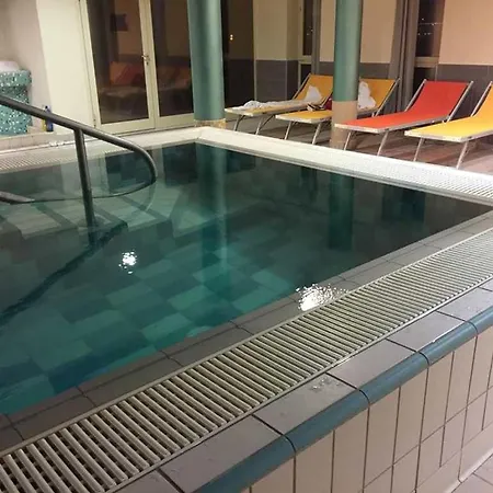 Azur Apartman ולנצה