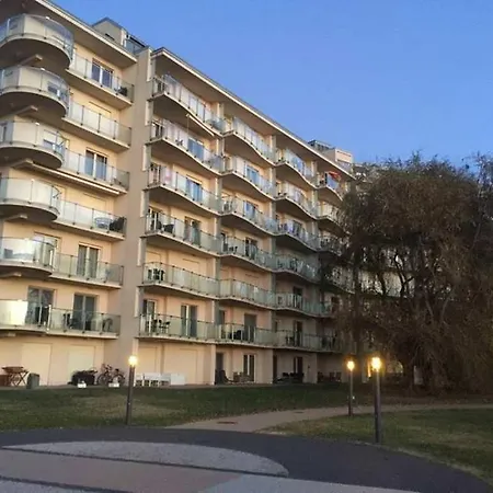 Lägenhet Azur Apartman *