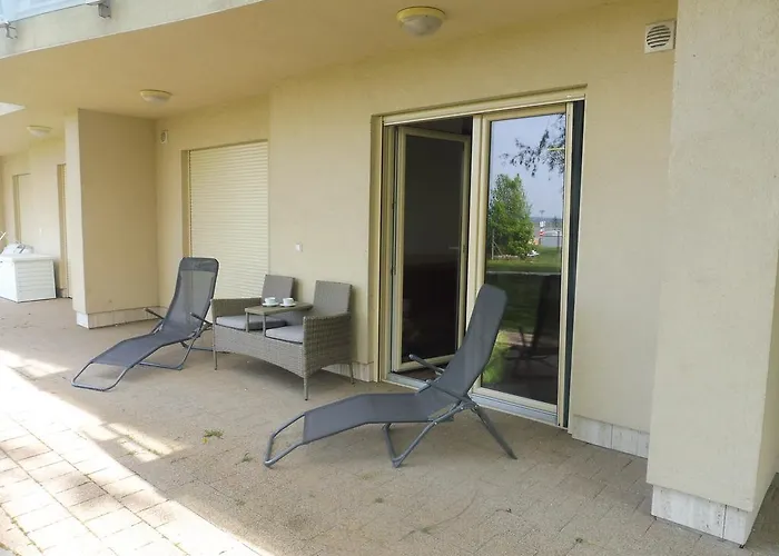 Azur Apartman Апартаменты