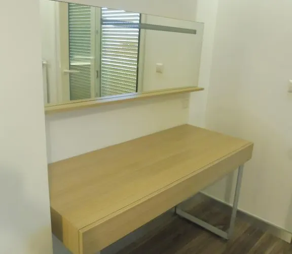 Azur Apartman * Веленце