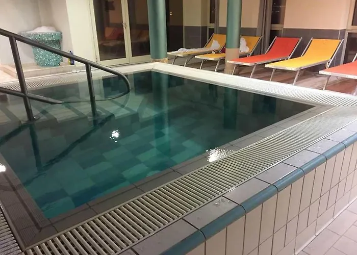Azur Apartman Веленце