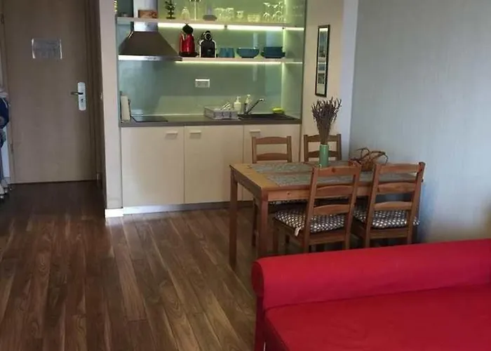 Azur Apartman *